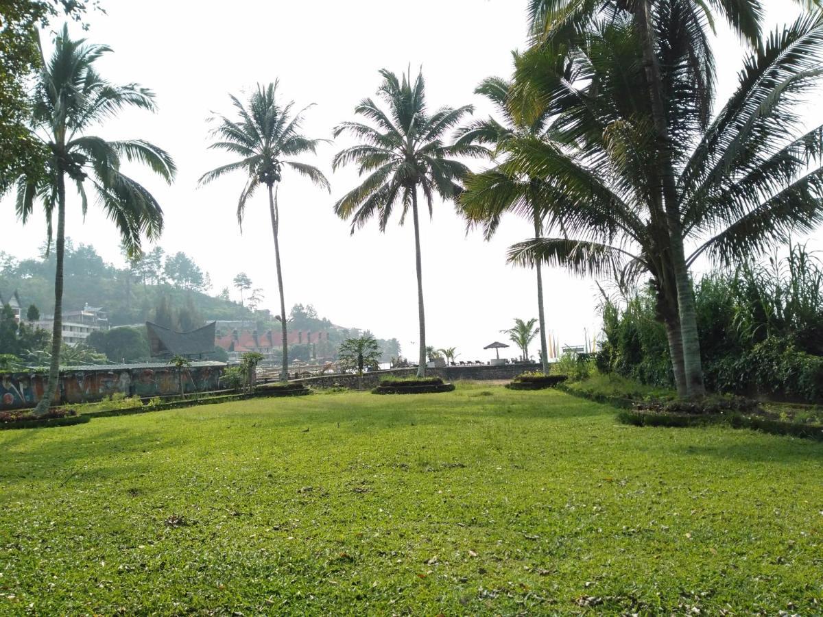 Bagus Bay Homestay トゥクトゥク エクステリア 写真