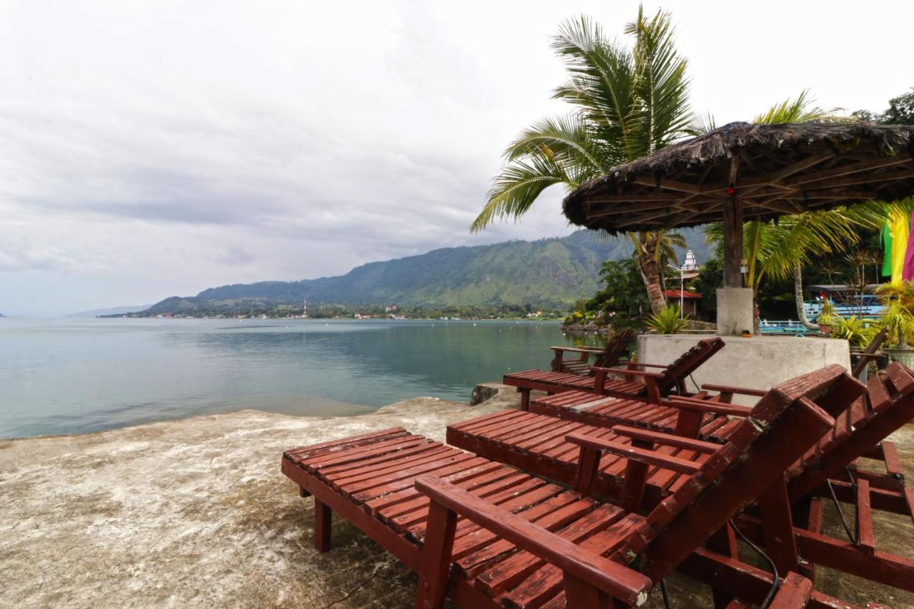 Bagus Bay Homestay トゥクトゥク エクステリア 写真